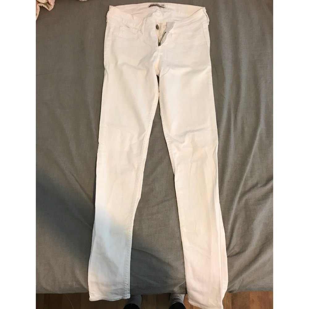 Hollister white skinny jeans